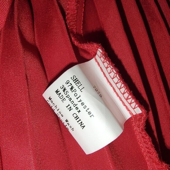 Accordion pleat red midi skirt XS - Picture 6 of 8